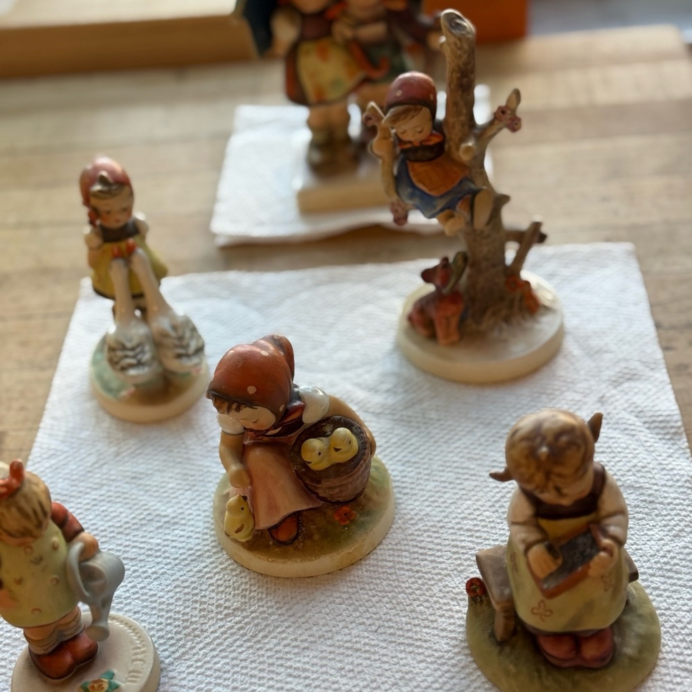 Hummel Goebel Figurines set of 5